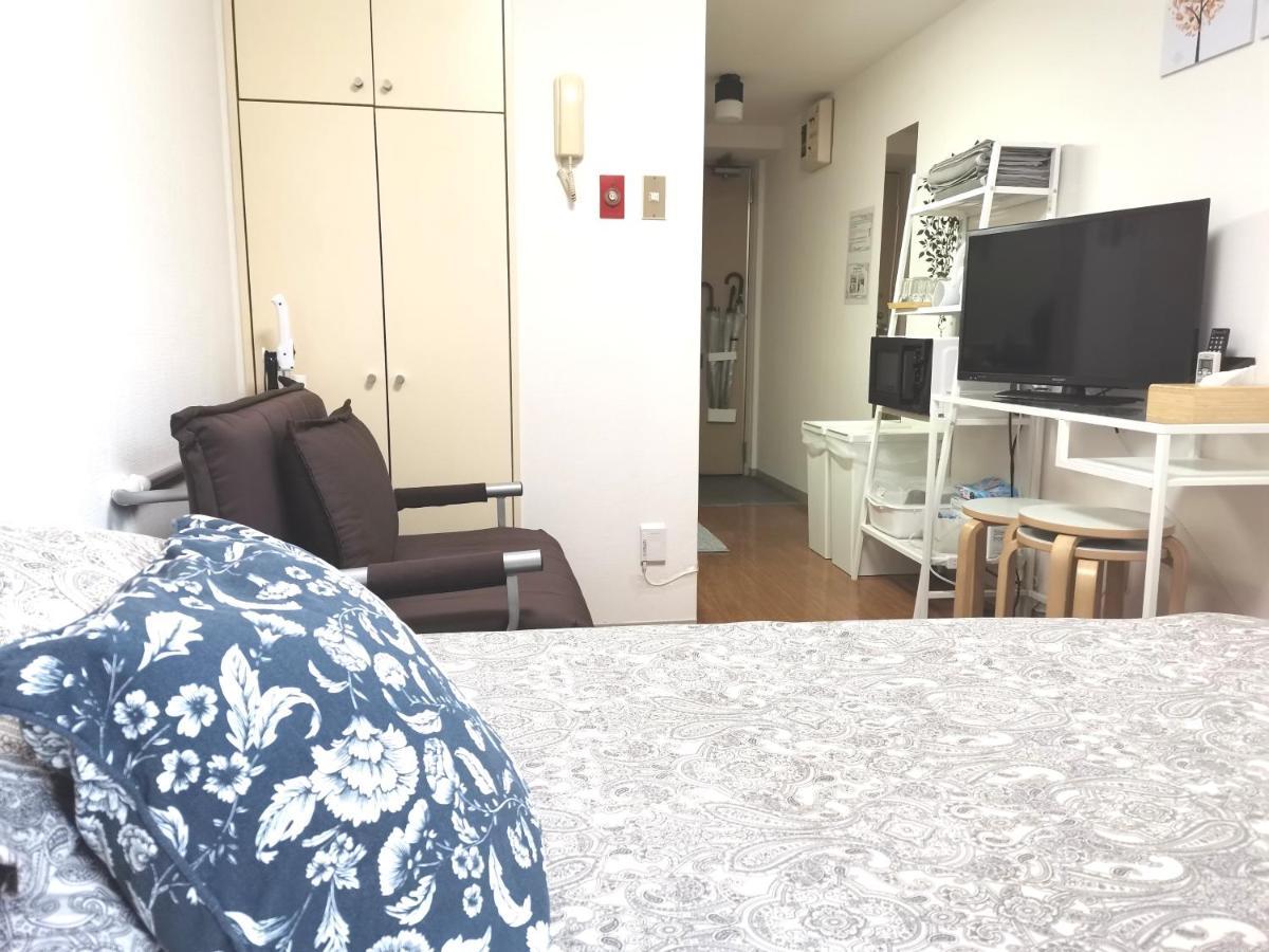 Kiki Lm -- Self Check-In -- Room Number & Password Is In The Following Email Tokyo Room photo